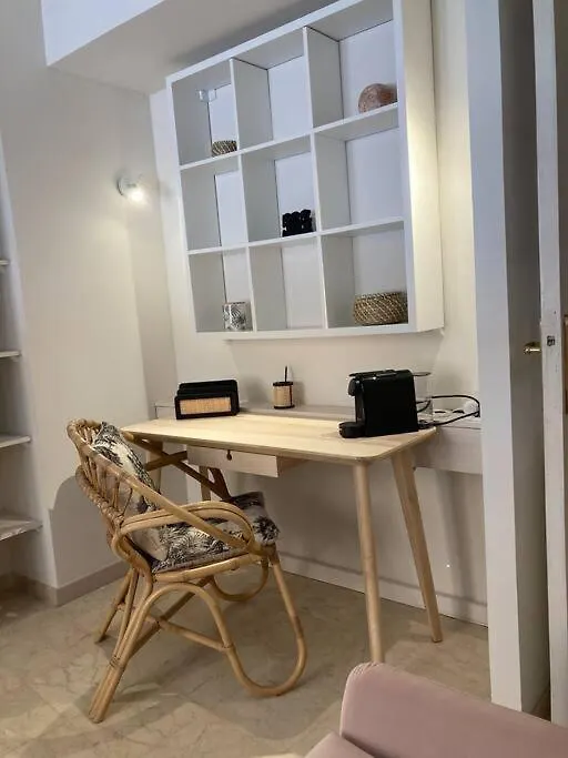Studio Cosy Cours Mirabeau Au Coeur D'Aix-En-Provence 0*, Aix-en-Provence